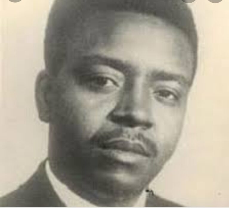 GUINÉE/ COMMÉMORATION « FELIX-ROLAND MOUMIE ET AHMED SEKOU TOURE : un ...