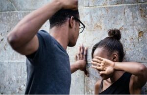 FEMINICIDES AU CAMEROUN : LA DIASPORA CAMEROUNAISE A PARIS MOBILISEE CONTRE LE FLEAU